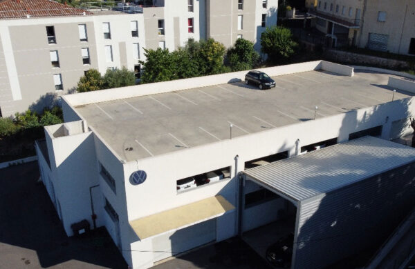 Carrosserie Volswagen José Cauvin à Grasse (travaux realisés en 2016) 3 niveaux de 570 m²